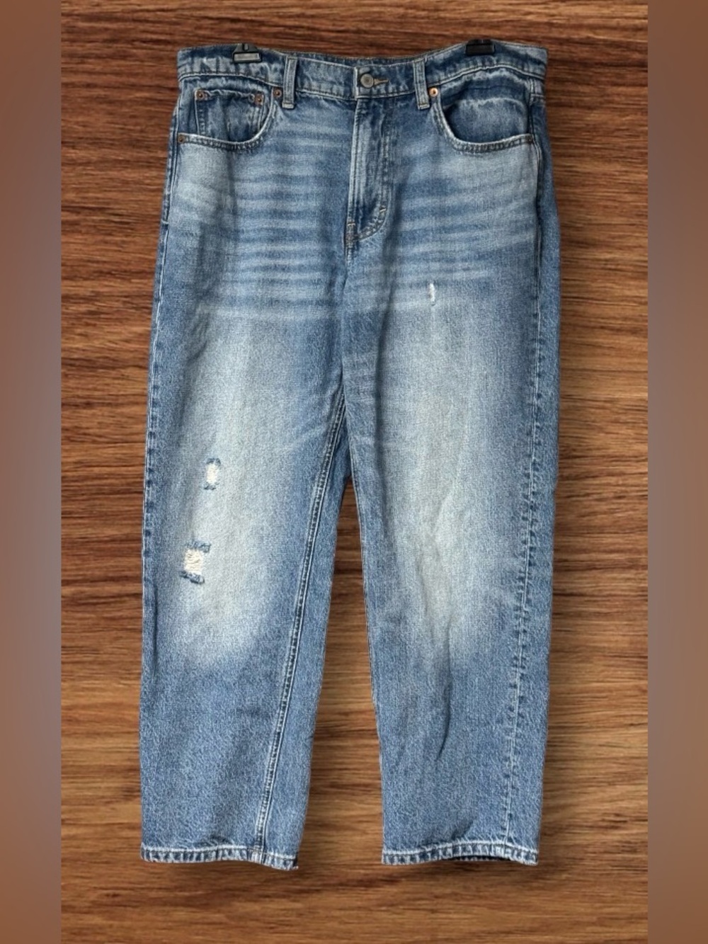 EUC Lucky Brand Mid Rise Boy Jean SZ 10/30